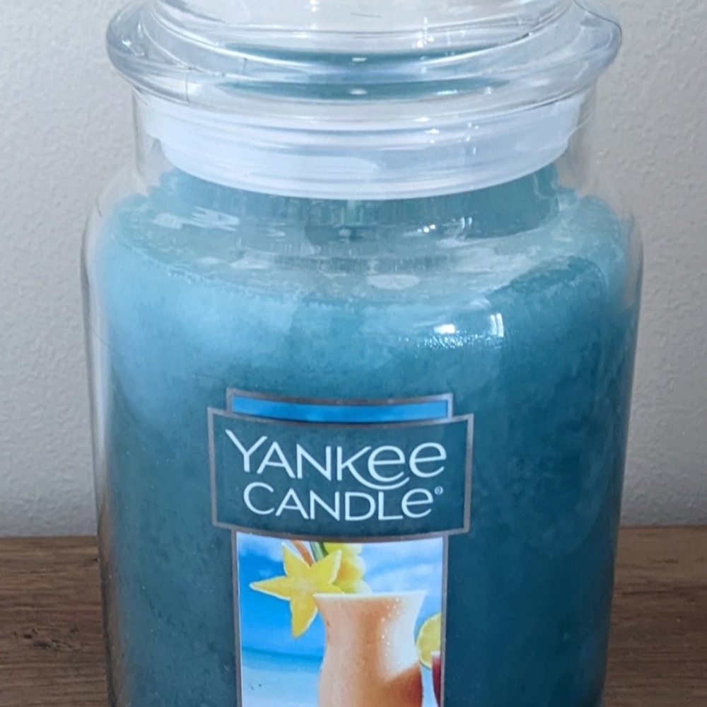 Bahama Breeze Yankee Candle Original Large Jar 22oz.
